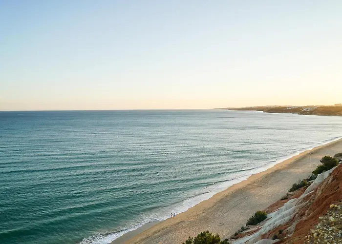 Falesia Cliff Apartment By The Portuguese Butler