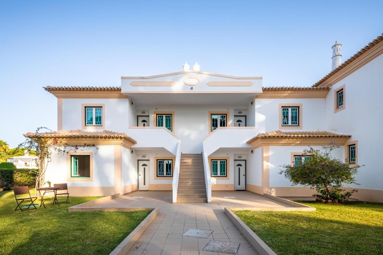 Falesia Cliff By The Portuguese Butler * Albufeira